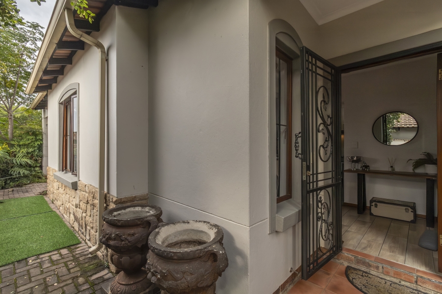 2 Bedroom Property for Sale in Paulshof Gauteng