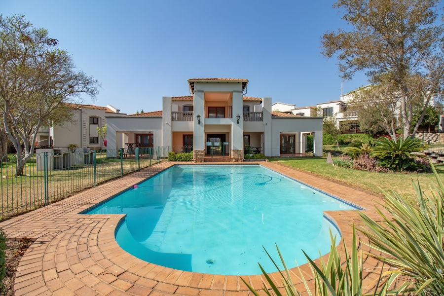 2 Bedroom Property for Sale in Paulshof Gauteng