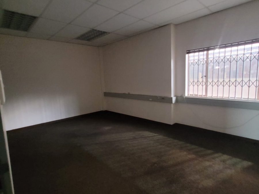 To Let commercial Property for Rent in Clayville East Gauteng