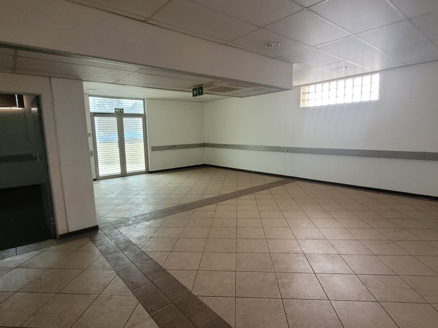 To Let commercial Property for Rent in Clayville East Gauteng