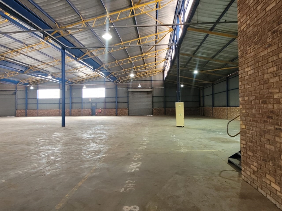 To Let commercial Property for Rent in Clayville East Gauteng