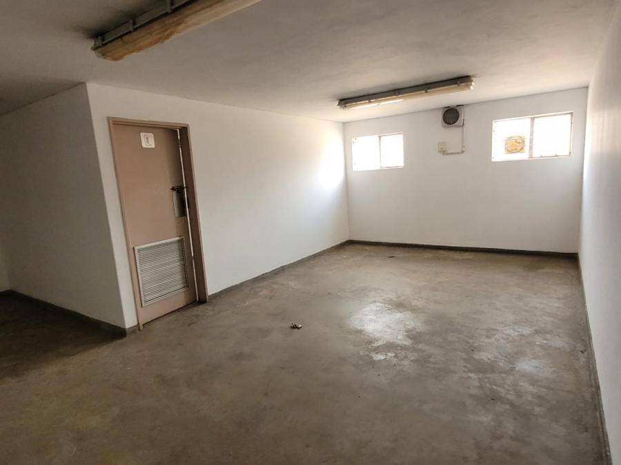 To Let commercial Property for Rent in Clayville East Gauteng