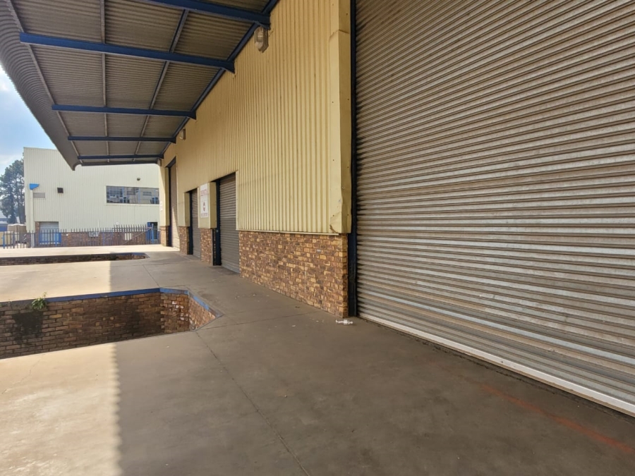 To Let commercial Property for Rent in Clayville East Gauteng