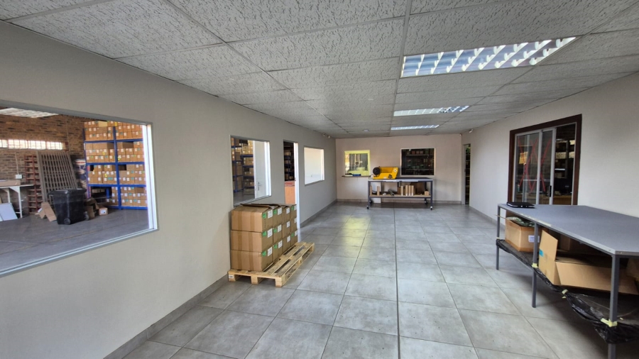 To Let commercial Property for Rent in Silvertondale Gauteng