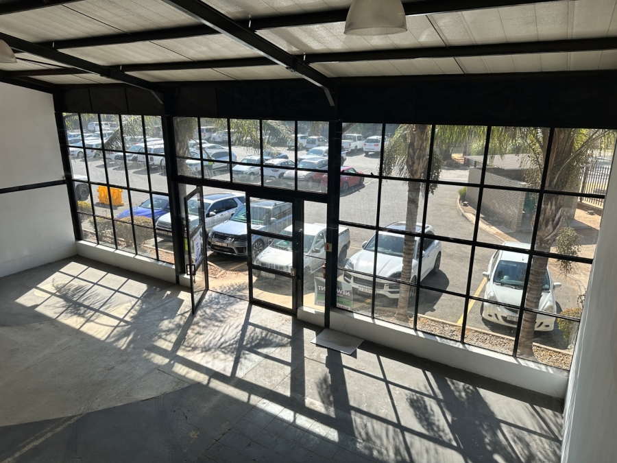 To Let commercial Property for Rent in Louwlardia Gauteng