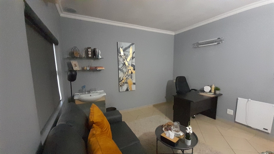 To Let commercial Property for Rent in Groenkloof Gauteng