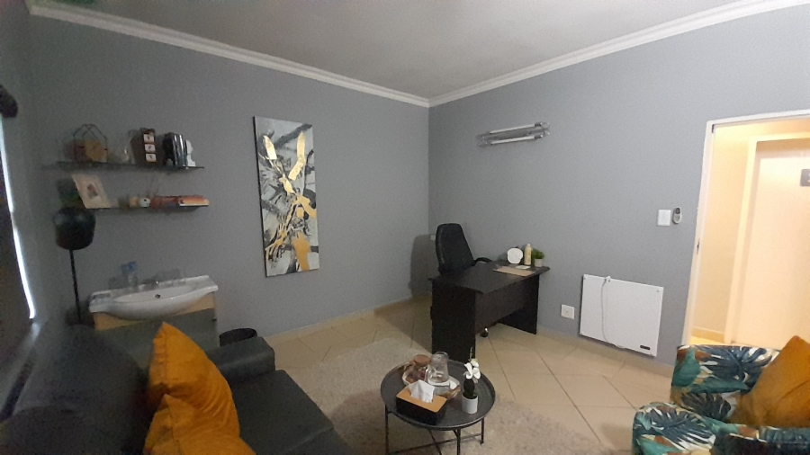 To Let commercial Property for Rent in Groenkloof Gauteng