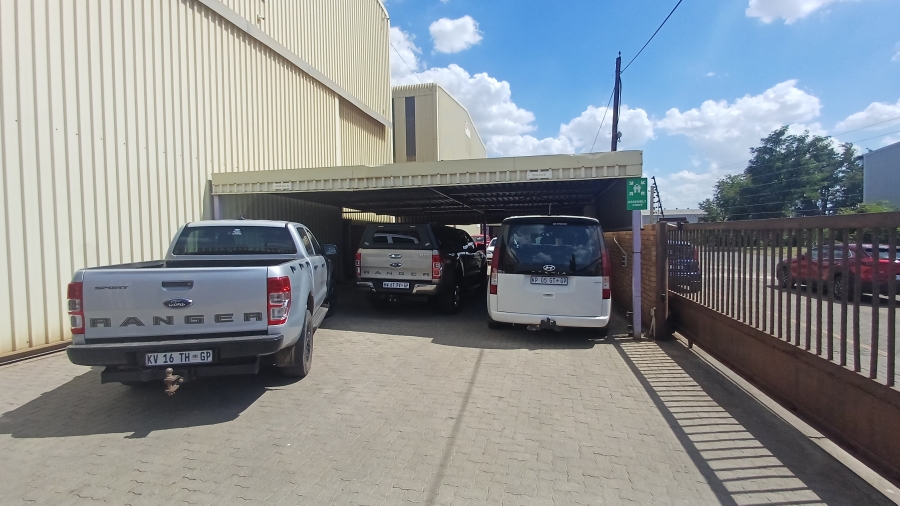 To Let commercial Property for Rent in Sybrand Van Niekerk Park Gauteng