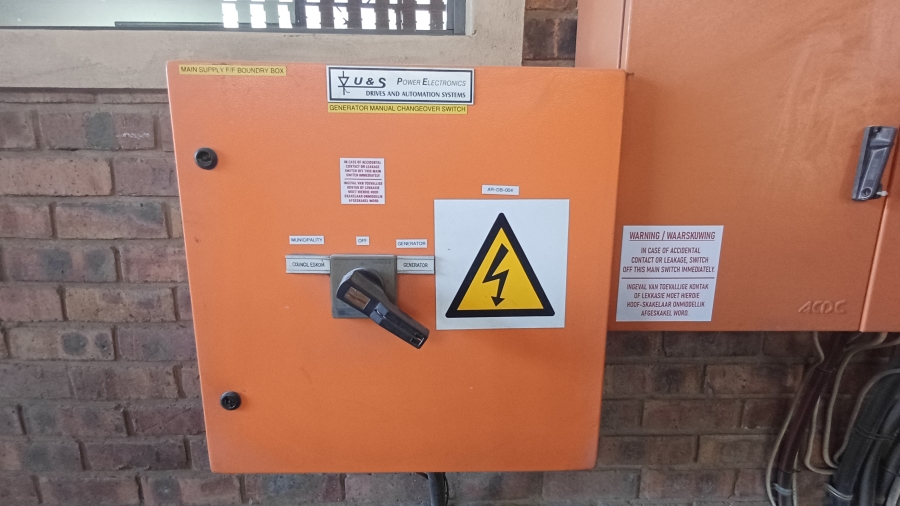 To Let commercial Property for Rent in Sybrand Van Niekerk Park Gauteng