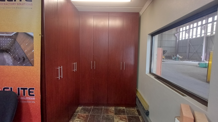 To Let commercial Property for Rent in Sybrand Van Niekerk Park Gauteng