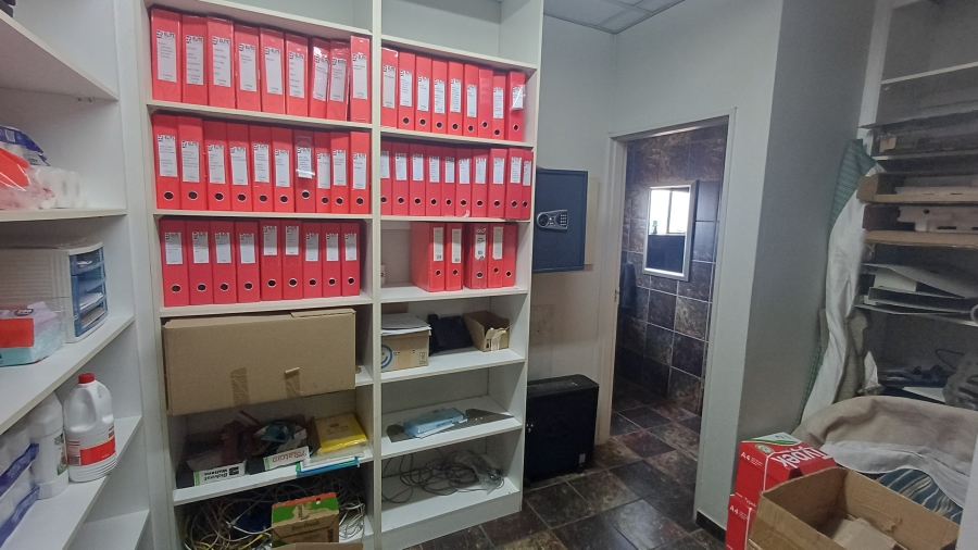 To Let commercial Property for Rent in Sybrand Van Niekerk Park Gauteng