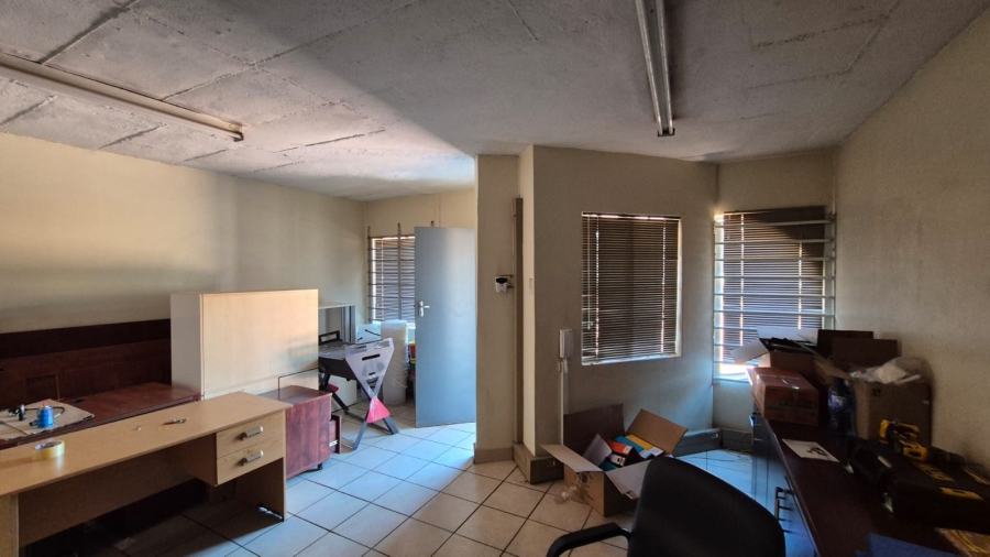 To Let commercial Property for Rent in Silvertondale Gauteng