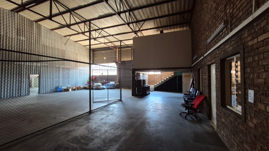 To Let commercial Property for Rent in Silvertondale Gauteng