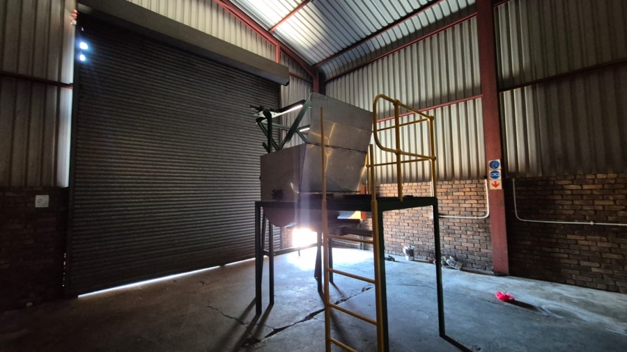 To Let commercial Property for Rent in Silvertondale Gauteng