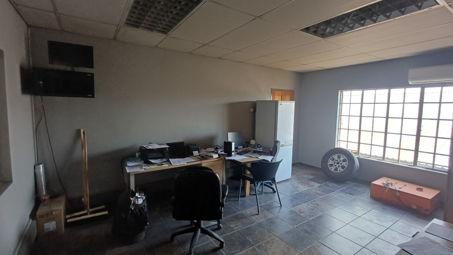 To Let commercial Property for Rent in Sybrand Van Niekerk Park Gauteng