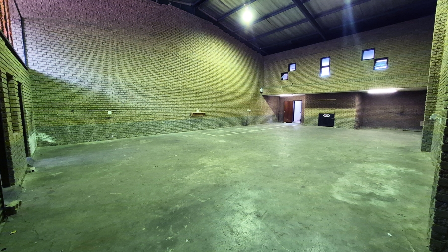 To Let commercial Property for Rent in Meadowdale Gauteng
