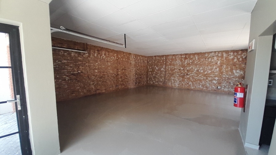 To Let commercial Property for Rent in Halfway House Gauteng