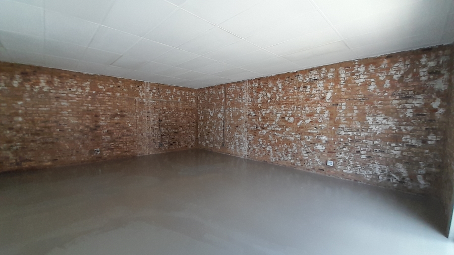 To Let commercial Property for Rent in Halfway House Gauteng