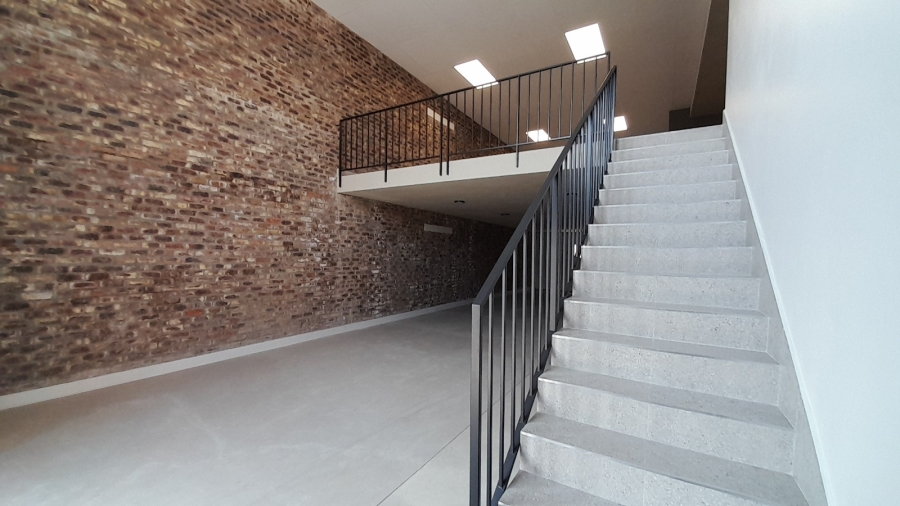 To Let commercial Property for Rent in Halfway House Gauteng