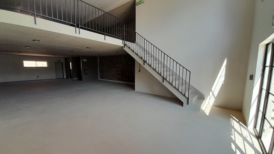 To Let commercial Property for Rent in Halfway House Gauteng