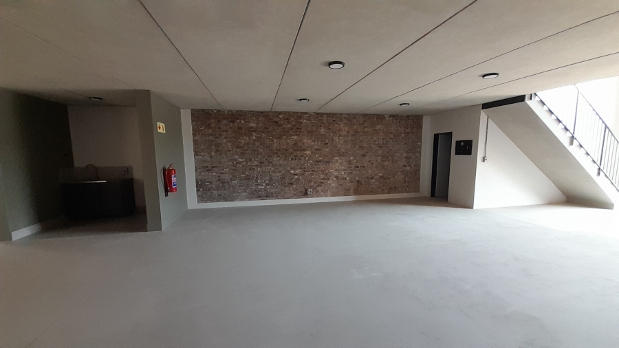 To Let commercial Property for Rent in Halfway House Gauteng