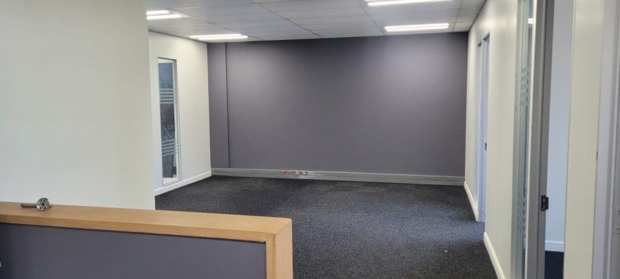 To Let commercial Property for Rent in Die Hoewes Gauteng