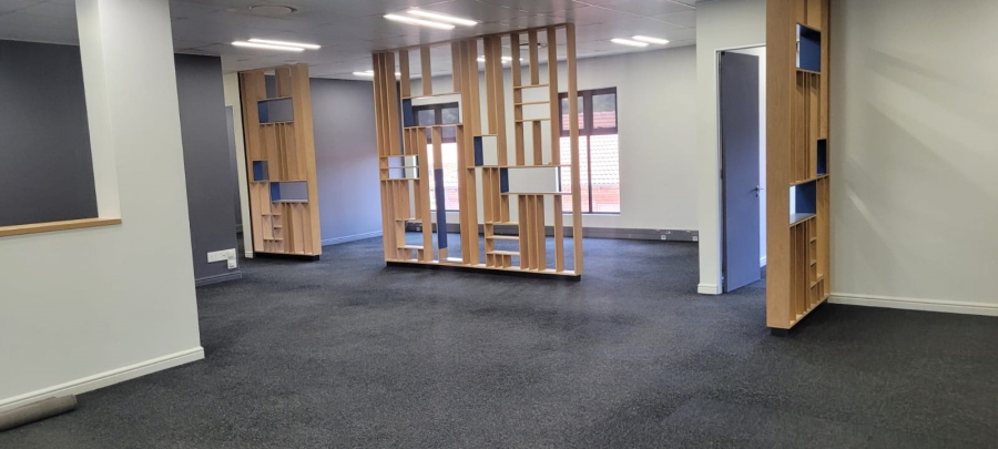 To Let commercial Property for Rent in Die Hoewes Gauteng