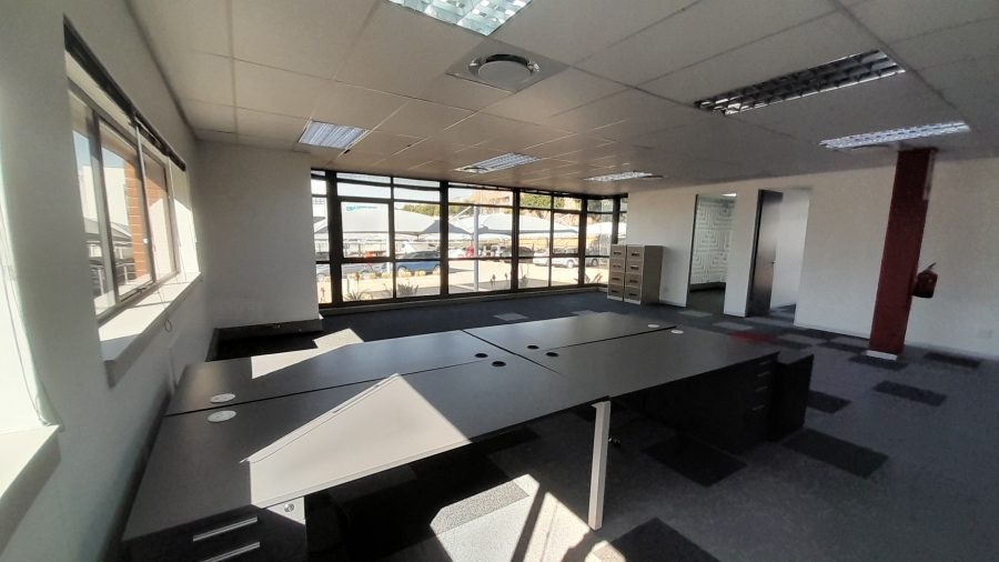 To Let commercial Property for Rent in Midridge Park Gauteng