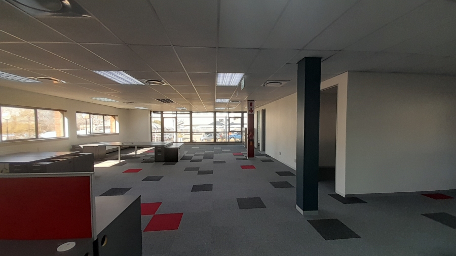 To Let commercial Property for Rent in Midridge Park Gauteng