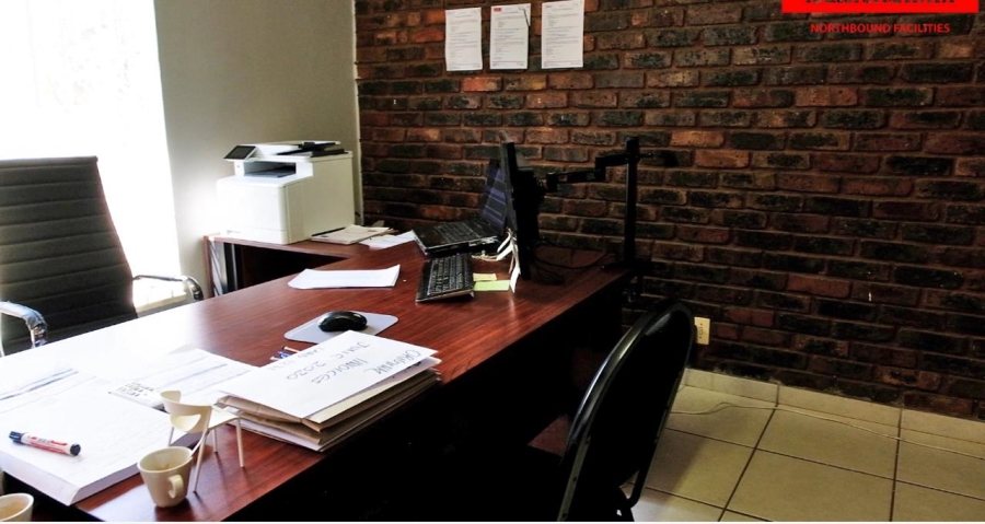 Commercial Property for Sale in Ophir A H Gauteng