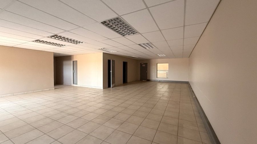 To Let commercial Property for Rent in Olifantsfontein Gauteng