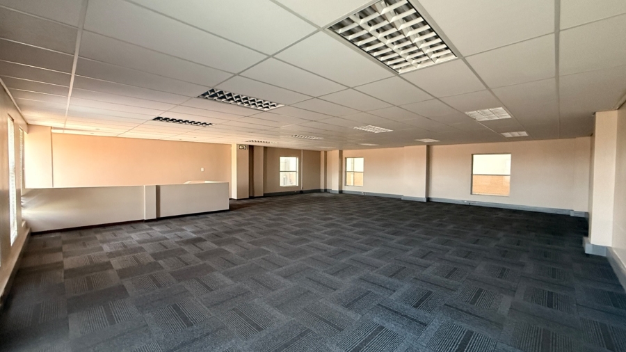 To Let commercial Property for Rent in Olifantsfontein Gauteng