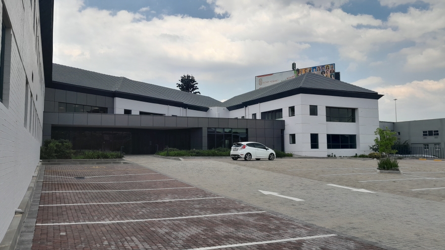 To Let commercial Property for Rent in Vorna Valley Gauteng