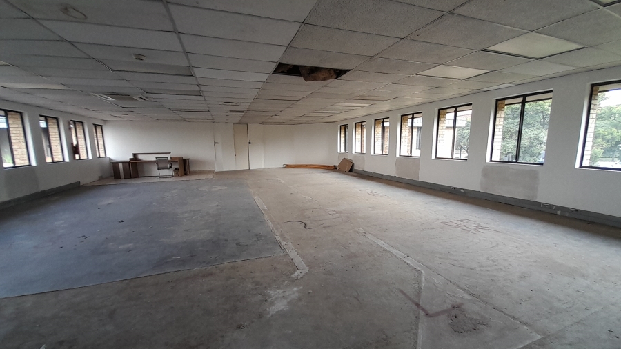 To Let commercial Property for Rent in Vorna Valley Gauteng