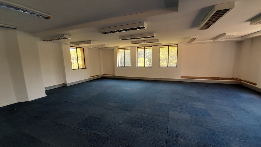 To Let commercial Property for Rent in Vorna Valley Gauteng