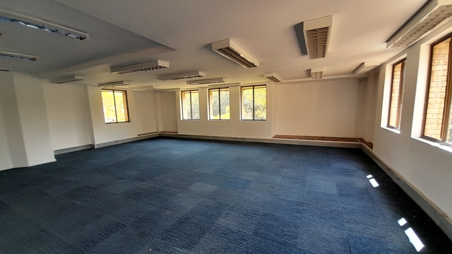 To Let commercial Property for Rent in Vorna Valley Gauteng