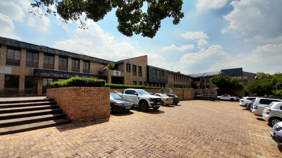 To Let commercial Property for Rent in Vorna Valley Gauteng