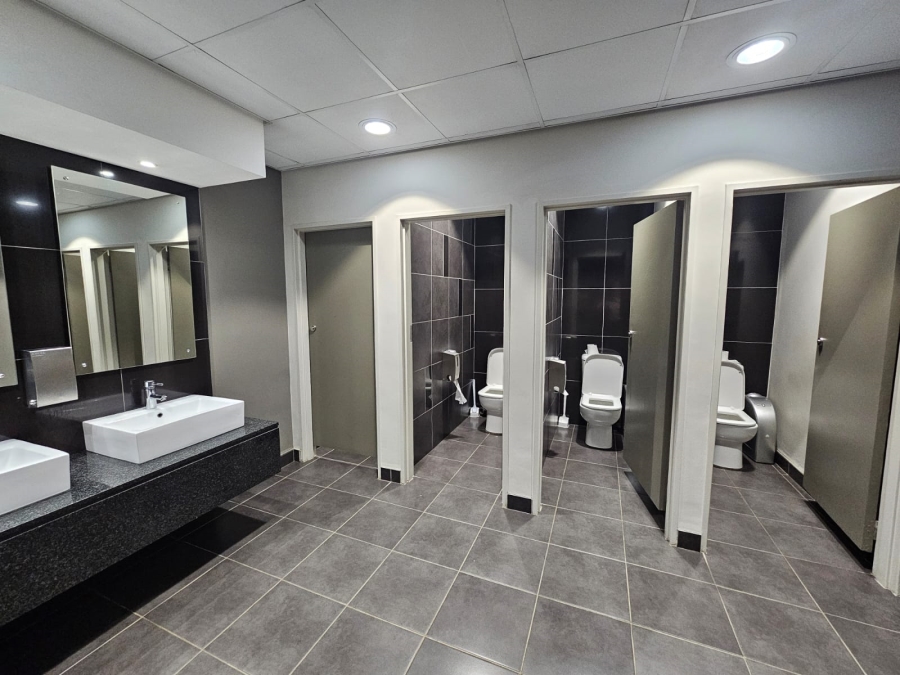 To Let commercial Property for Rent in Erasmusrand Gauteng