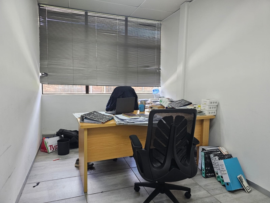 To Let Commercial Property for Rent in Erasmusrand Gauteng