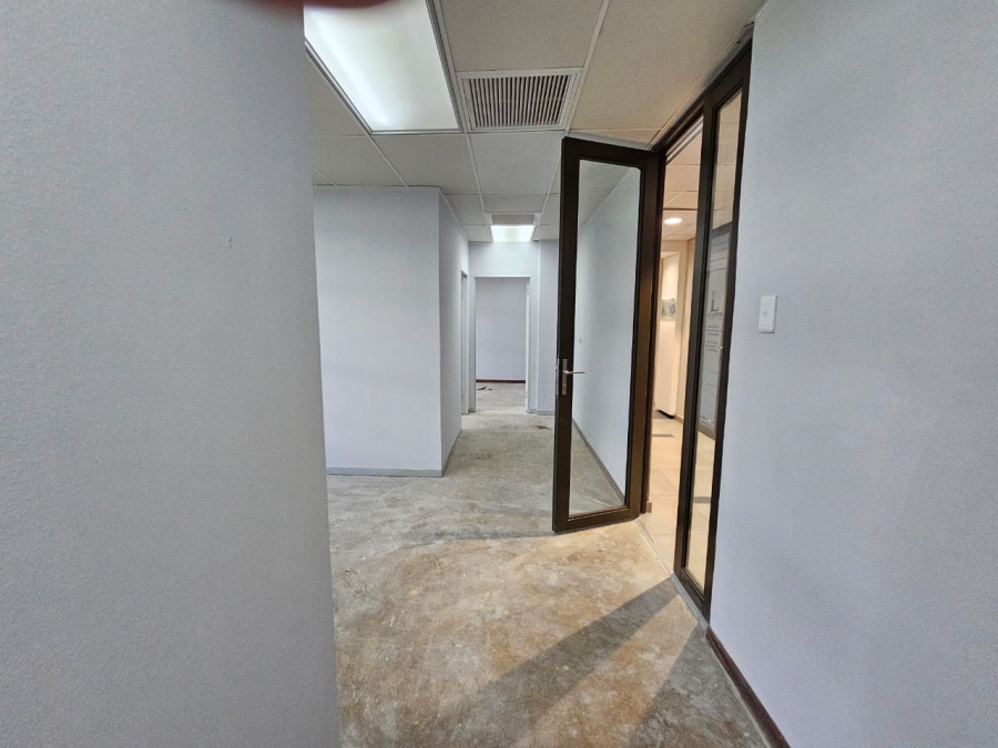 To Let Commercial Property for Rent in Erasmusrand Gauteng