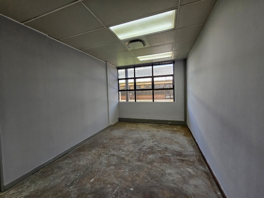 To Let Commercial Property for Rent in Erasmusrand Gauteng