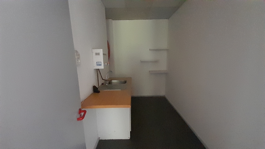 To Let commercial Property for Rent in Vorna Valley Gauteng