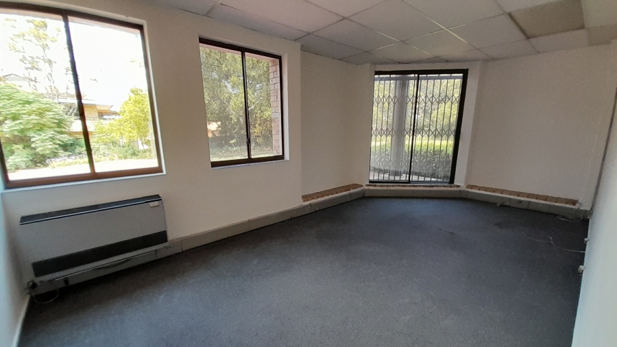 To Let commercial Property for Rent in Vorna Valley Gauteng