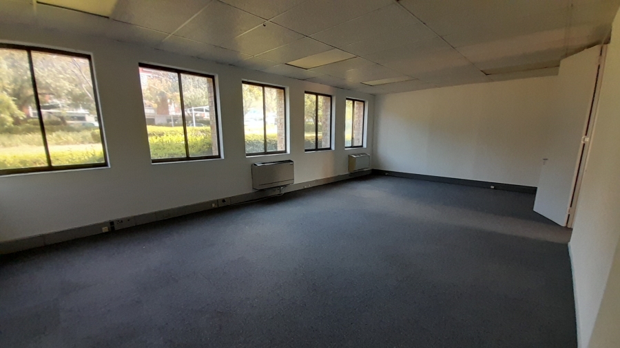 To Let commercial Property for Rent in Vorna Valley Gauteng