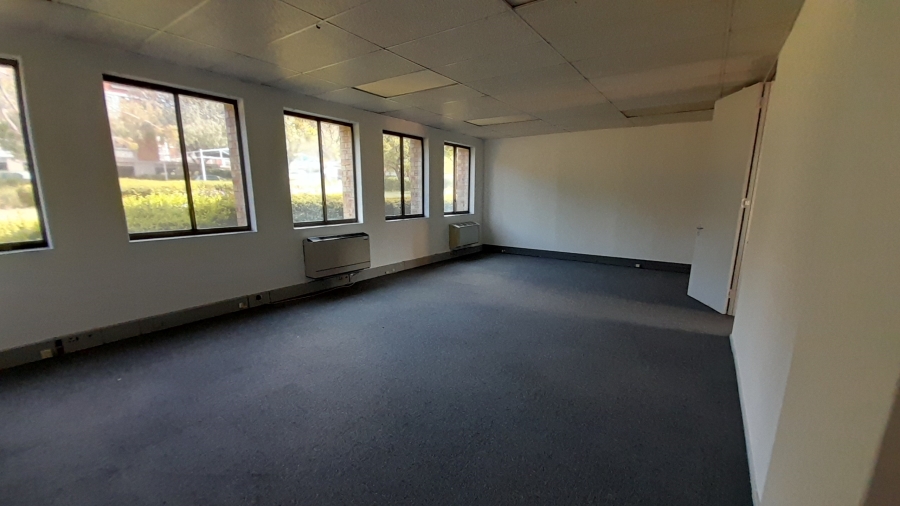 To Let commercial Property for Rent in Vorna Valley Gauteng