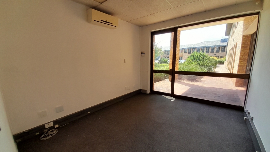 To Let commercial Property for Rent in Vorna Valley Gauteng