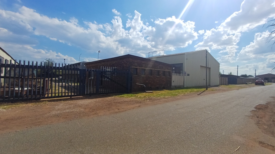 To Let commercial Property for Rent in Meydustria Gauteng