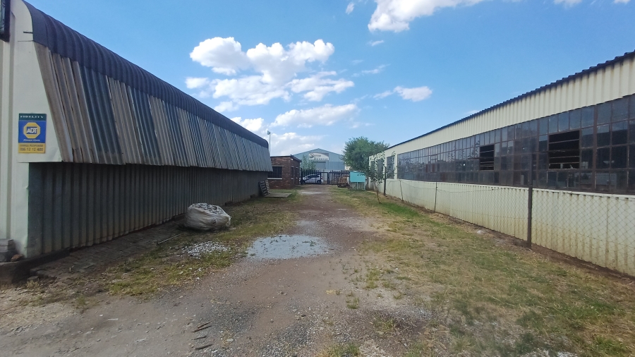 To Let commercial Property for Rent in Meydustria Gauteng