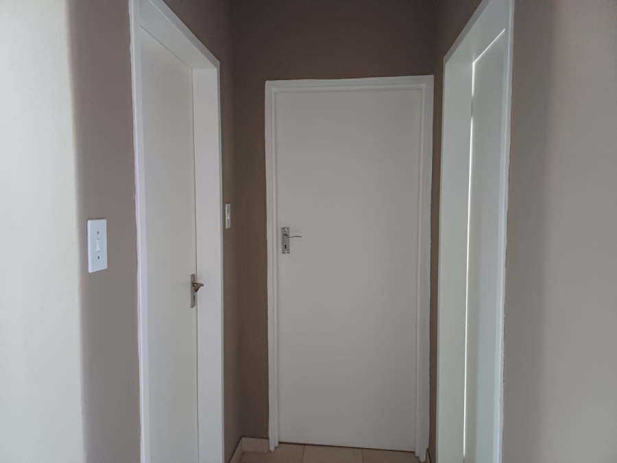 To Let commercial Property for Rent in Randhart Gauteng