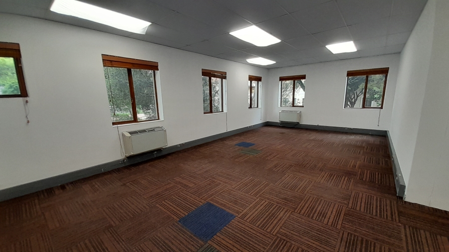 To Let commercial Property for Rent in Vorna Valley Gauteng